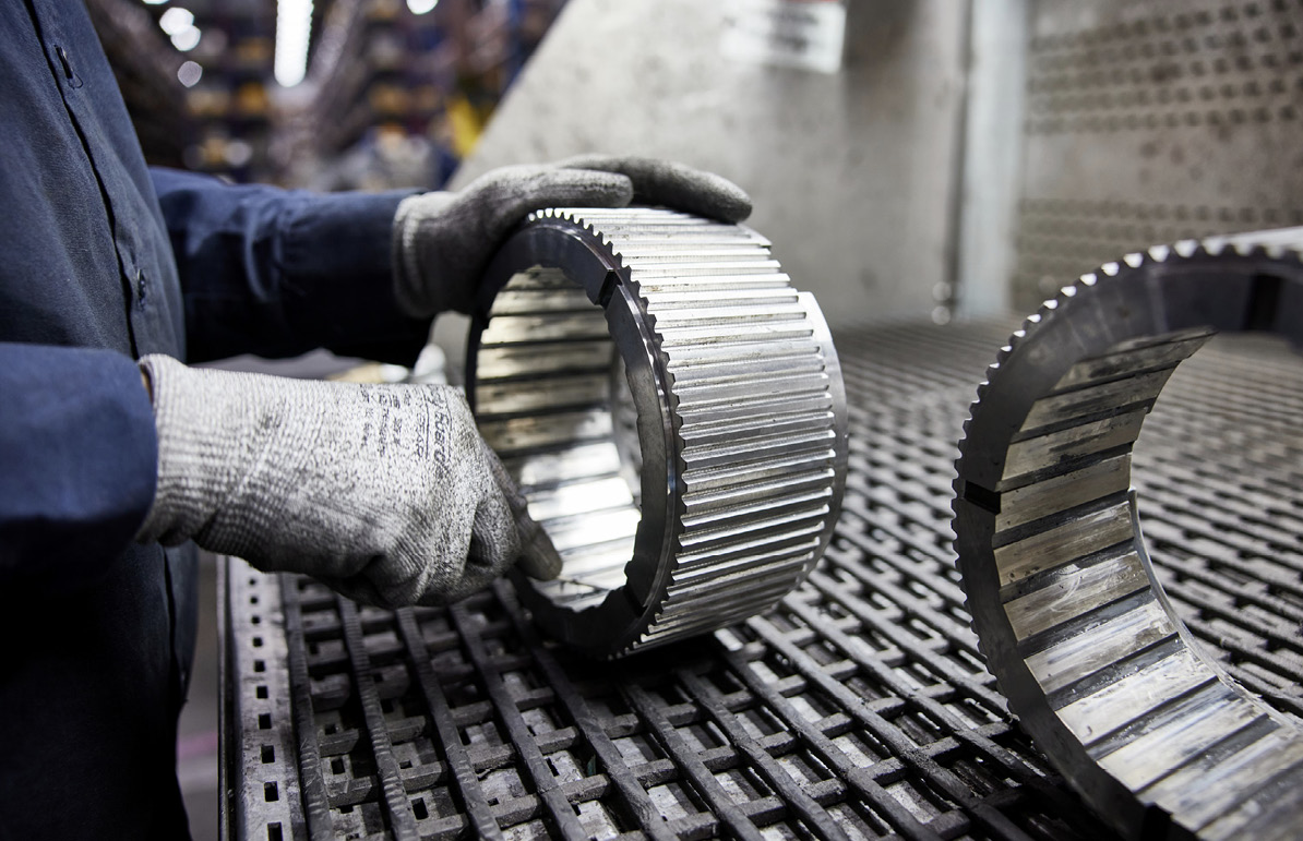 Worn parts are replaced or restored to OEM specification. Photo: Caterpillar