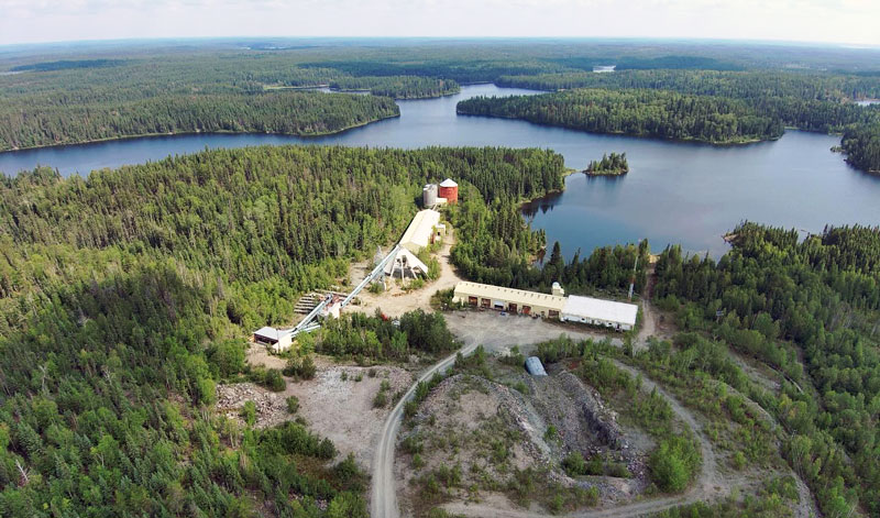 McEwen-to-acquire-Canadian-Gold