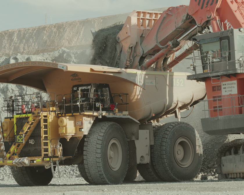 Fleet management systems generally keep a clear view of what’s moving, tracking payloads, volumes, and destinations to keep operations on course. Photo: Hexagon
