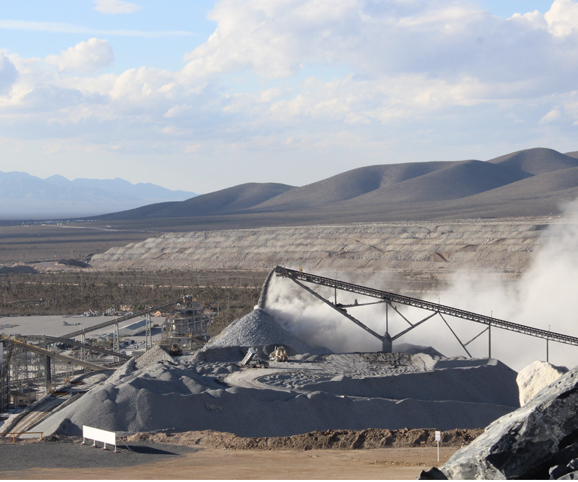 Limited material flow visibility caused by dust and blockages at the crusher can create surging, starvation, and haul truck queuing, reducing throughput and increasing wear. Photo: Hexagon
